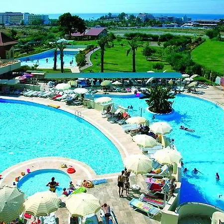 Курортный комплекс Serenis 5*