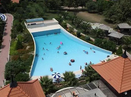 Serenis Курортный комплекс 5*